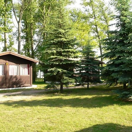Hotel Osrodek Wypoczynkowy Perkoz Okuninka Esterno foto