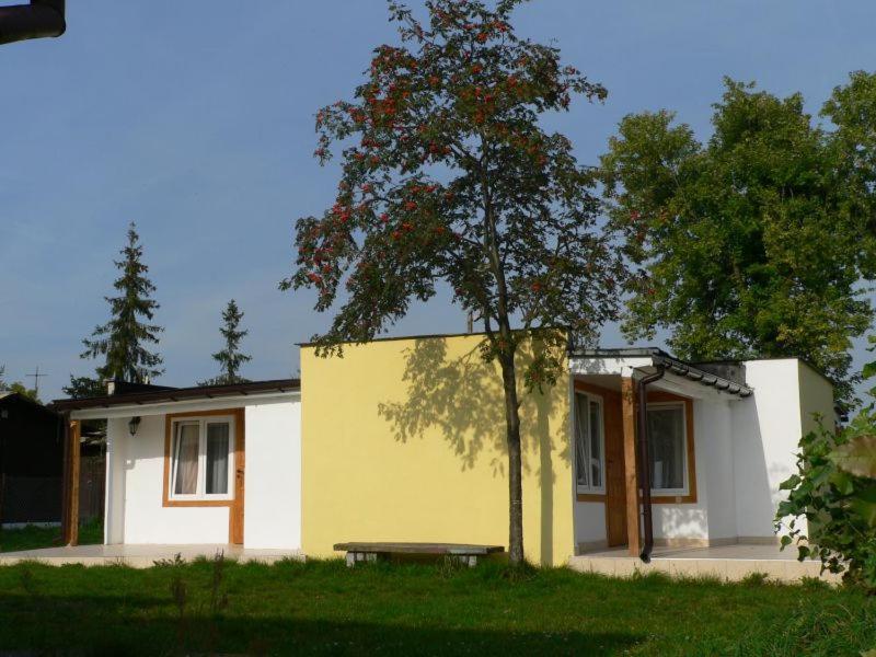 Hotel Osrodek Wypoczynkowy Perkoz Okuninka Esterno foto